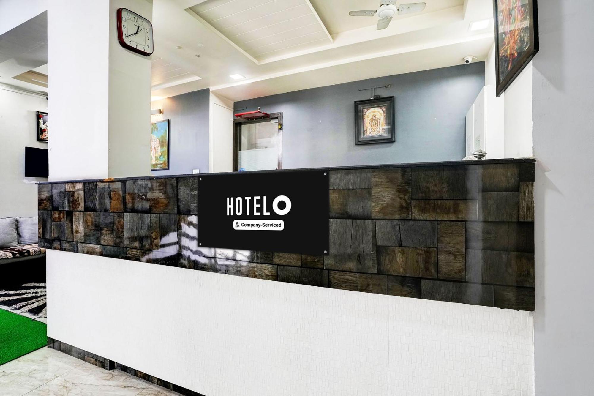 Super Hotel O Nashik Road Formerly The Address Hotel 외부 사진